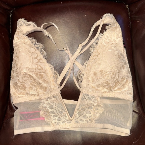 NWT La SENZA Lacy Bralette - Picture 1 of 13